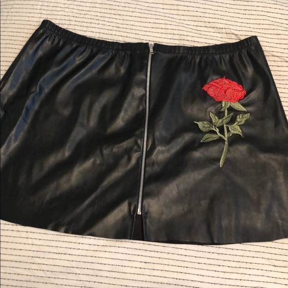 Boohoo Plus Dresses & Skirts - Thin faux leather skirt